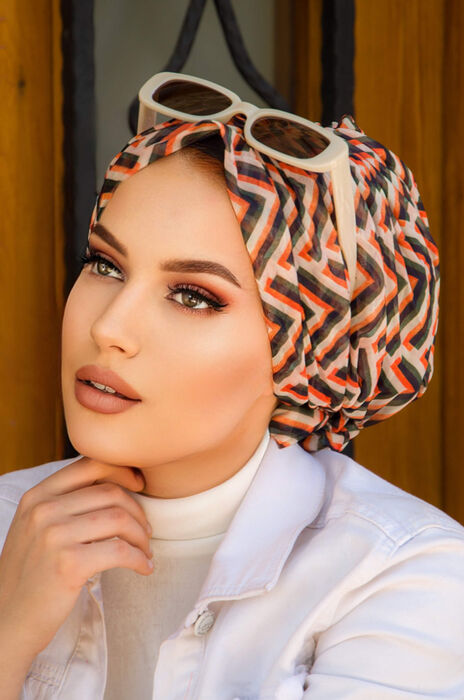 Geometric Tulle Turban with Scrunchie image 0